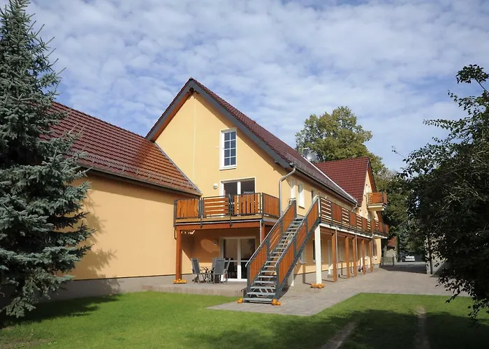 Beim Kahnfaehrmann